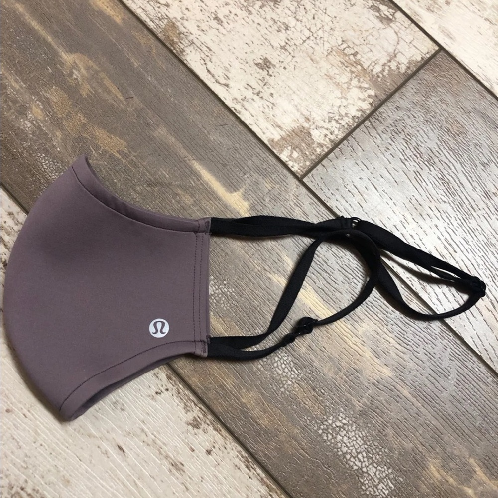 Lululemon Face Mask